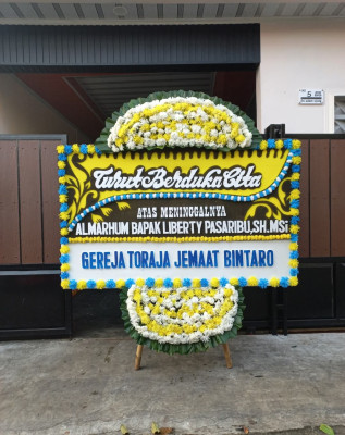 Papan Bunga Duka di Jombang